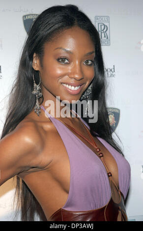 Jun 26, 2006; Los Angeles, CA, Stati Uniti d'America; attrice TANISHA HARPER all'Hollywood Life rivista 'Dimes e fruste' party tenuto presso il ristorante afrodisiaco. Credito: Foto di Marianna giorno Massey/ZUMA premere. (©) Copyright 2006 by Marianna giorno Massey Foto Stock