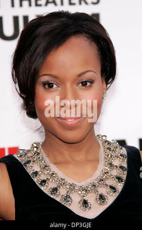 Lug 6, 2006; Westwood, CALIFORNIA, STATI UNITI D'AMERICA; attrice Kerry Washington al "piccolo uomo' Los Angeles Premiere detenute al Mann Teatro Nazionale. Credito: Foto di Lisa O'Connor/ZUMA premere. (©) Copyright 2006 by Lisa O'Connor Foto Stock