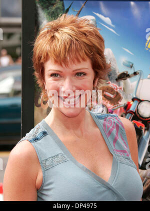 Jul 30, 2006; Hollywood, California, Stati Uniti d'America; attrice LAUREN HOLLY al 'rustico' Premiere Mondiale tenutasi presso la cupola di glossari affini. Credito: Foto di Lisa O'Connor/ZUMA premere. (©) Copyright 2006 by Lisa O'Connor Foto Stock