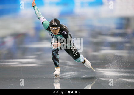 Nagano, Giappone. 29 Dic, 2013. Yuji Kamijo (JPN) pattinaggio di velocità : il Giappone Team olimpico prove per Sochi, Uomini 500m a M-onda in Nagano, Giappone . © Yusuke Nakanishi AFLO/sport/Alamy Live News Foto Stock