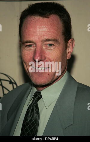 Agosto 23, 2006; Los Angeles, CA, Stati Uniti d'America; attore BYRAN CRANSTON durante gli arrivi presso la Academy of Television Arts and Sciences scrittori" Peer Group Emmy Nominee Reception tenuto in francese 75 in Los Angeles. Credito: foto di Jerome Ware/ZUMA premere. (©) Copyright 2006 da Girolamo Ware Foto Stock