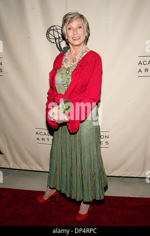 Agosto 23, 2006; Los Angeles, CA, Stati Uniti d'America; attrice CLORI LEACHMAN durante gli arrivi presso la Academy of Television Arts and Sciences scrittori" Peer Group Emmy Nominee Reception tenuto in francese 75 in Los Angeles. Credito: foto di Jerome Ware/ZUMA premere. (©) Copyright 2006 da Girolamo Ware Foto Stock