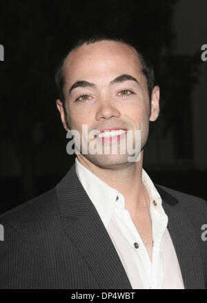 Aug 25, 2006; Los Angeles, CA, Stati Uniti d'America; attore John Hensley a stagione quattro Premiere Screening di/Nip tuck terrà il Paramount Studios Lot, Hollywood. Credito: Foto di Paul Fenton/ZUMA KPA.. (©) Copyright 2006 by Paolo Fenton Foto Stock