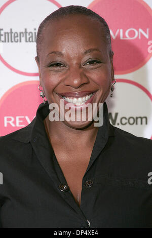 Agosto 26, 2006; West Hollywood, CA, Stati Uniti d'America; attrice MARIANNE Jean Baptiste arrivando al settimanale di intrattenimento 4Pre-Emmy annuale festa a la Repubblica in West Hollywood, CA. Credito: foto di Jerome Ware/ZUMA premere. (©) Copyright 2006 da Girolamo Ware Foto Stock