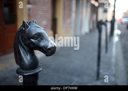 Nov 17, 2006; New Orleans, LA, USA; primo piano di un antico ferro cavallo post di aggancio nel Quartiere Francese. Credito: Foto di Marianna giorno Massey/ZUMA premere. (©) Copyright 2006 by Marianna giorno Massey Foto Stock