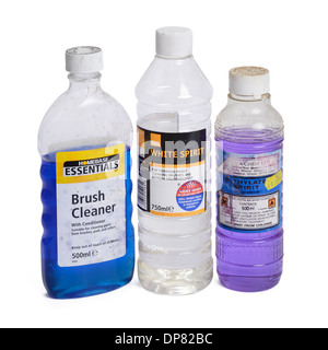 Bottiglie di detergente spazzola White Spirit e spirito metilato Foto Stock