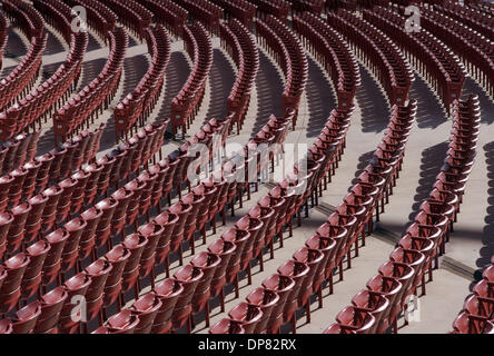 Oct 14, 2006; Chicago, IL, Stati Uniti d'America; la principale firma del Millennium Plaza è il Jay Pritzker Pavilion, un guscio di banda progettato dal rinomato architetto Frank Gehry con 4.000 sedi fisse plus prato aggiuntivi posti a sedere per 7.000. Credito: Foto di Marianna giorno Massey/ZUMA premere. (©) Copyright 2006 by Marianna giorno Massey Foto Stock