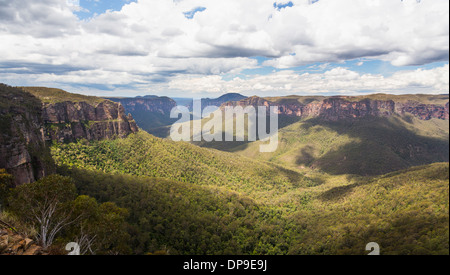 Grose Valley da Govetts Leap belvedere nelle Blue Mountains National Park, New South Wales, Australia Foto Stock
