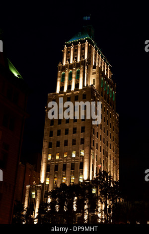 Edificio prezzo di notte nella città di Québec, Canada. Foto Stock