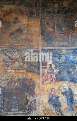 Il murale sul soffitto della Chiesa Stavropoleos, quartiere storico, Bucarest, Romania Foto Stock