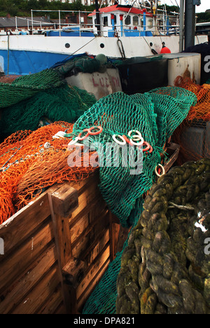 Reti a strascico e / North Shields fishquay Foto Stock