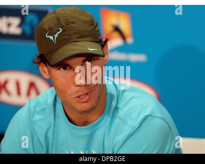 Melbourne, Australia. Xi gen, 2014. Rafael Nadal di Spagna reagisce durante la conferenza stampa in vista del Australian Open di tennis nel torneo di Melbourne, Australia, 11 gennaio 2014. Credito: Li Peng/Xinhua/Alamy Live News Foto Stock