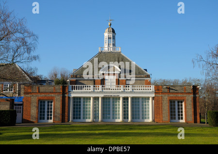 Londra, Inghilterra, Regno Unito. Galleria Serpenting in Kensington Gardens Foto Stock