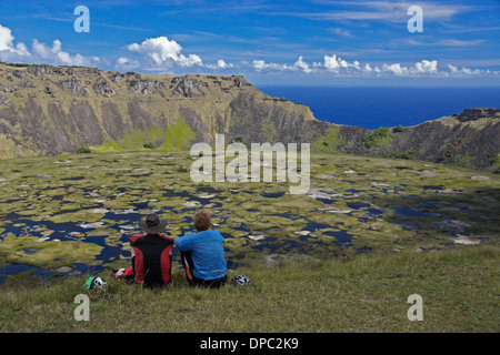 Rano Kau cratere vulcanico, Isola di Pasqua, Cile Foto Stock