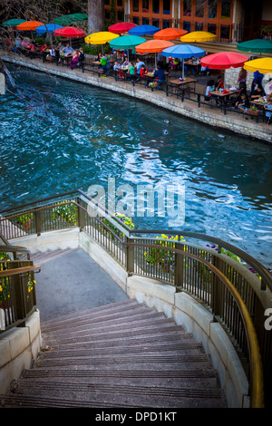 Il Riverwalk, San Antonio, Texas, Stati Uniti Foto Stock
