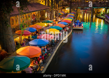 Il Riverwalk, San Antonio, Texas, Stati Uniti Foto Stock