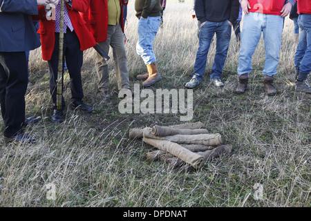 La tradizionale annuale di piombo-fino a, e gioco del cofano Haxy tenutosi in gennaio in North Lincolnshire, England, Regno Unito Foto Stock