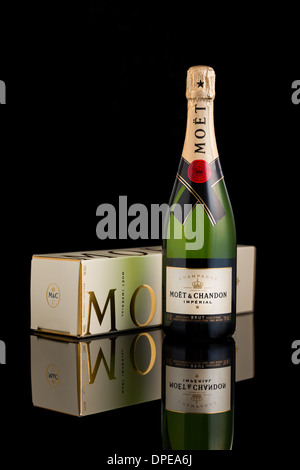 Bottiglia di Moët & Chandon champagne Foto Stock