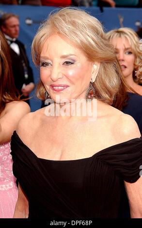 Apr. 28, 2006 - Hollywood, California, Stati Uniti - .K47681EG.IL 33RD diurno annuale Emmy Awards - KODAK Theatre, Hollywood, California. 04-28-2006. - 2006.Barbara Walters(Immagine di credito: © Ed Geller/Globe foto/ZUMAPRESS.com) Foto Stock