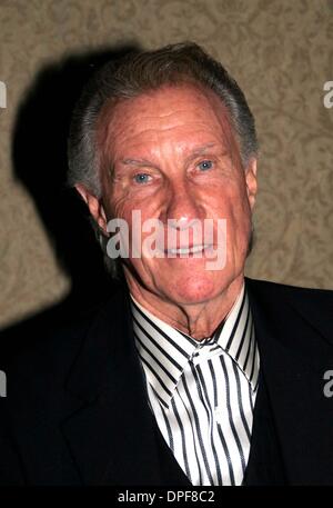 Sett. 13, 2006 - Hollywood, California, Stati Uniti - K49752EG.ex giusti Fratel Bill Medley è onorato con la LOUIS PRIMA AWARD PRESSO LA RIVA HOTEL LAS VEGAS NV 09-12-2006. - 2006.(Immagine di credito: © Ed Geller/Globe foto/ZUMAPRESS.com) Foto Stock