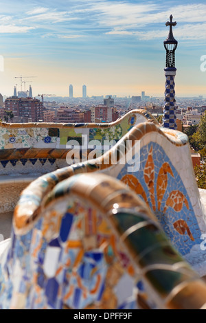 Il Teatro Greco o di natura Square. Il Parc Güell, di Antoni Gaudi. Barcellona. La Catalogna. Spagna Foto Stock