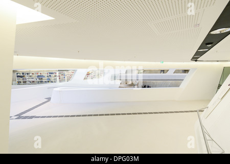 WU Campus Vienna, Vienna Università di Economia e Commercio, LC, la biblioteca e il centro di apprendimento, Zaha Hadid Foto Stock