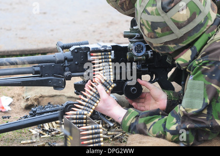 GPMG - Impieghi generali macchina bean di pistola sparato su gamme Foto Stock