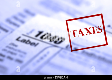 Dettaglio closeup delle attuali forme di tassa per il deposito di IRS Foto Stock