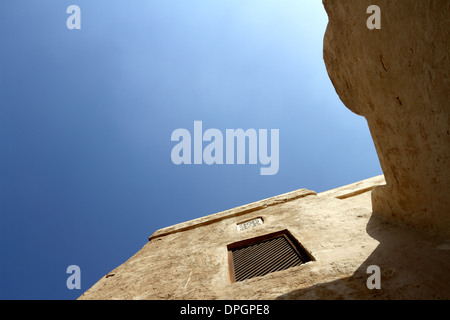 Dettaglio della parete esterna della riffa Fort, East Riffa, Regno del Bahrein Foto Stock