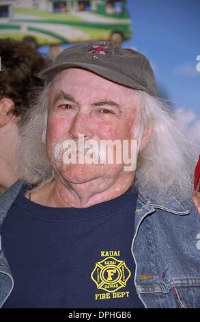 Apr. 23, 2006 - Hollywood, California, Stati Uniti - K47594MG.'' RV '', LOS ANGELES PREMIERE - MANN VILLAGE Theatre, Westwood, California. 04-23-2006 . - 2006.David Crosby(Immagine di credito: © Michael Germana Globo/foto/ZUMAPRESS.com) Foto Stock