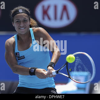 Melbourne, Victoria, Australia. Xi gen, 2014. HEATHER WATSON (GBR) in azione durante la sua vittoria su Irina Falconi (USA) nel loro Womens Singoli Terzo turno di qualificazione corrispondono oggi - Heather Watson (GBR) def Irina Falconi (USA) 6-4 7-6 (7-1) © Andrew patrono/ZUMAPRESS.com/Alamy Live News Foto Stock