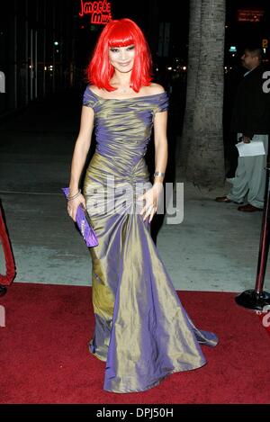 Febbraio 21, 2006 - Hollywood e Los Angeles, Stati Uniti d'America - BAI LING.attrice.Underworld Evolution, Premiere mondiale.Glossari Affini DOME, Hollywood, LOS ANGELES, Stati Uniti d'America.01-11-2006.Giro62733.K46899.credito da parte di credito (Immagine: © Globo foto/ZUMAPRESS.com) Foto Stock