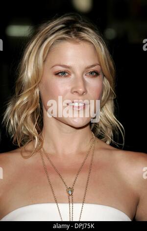 Dic. 28, 2006 - Hollywood, CALIFORNIA, STATI UNITI D'AMERICA - ALI LARTER.attrice.BOBBY PREMIERE, AFI FEST 2006 apertura notturna GALA.GRAUMANS CINESE, Hollywood, CALIFORNIA, STATI UNITI D'AMERICA.01 Novembre 2006.LAT76101.K51177.Credit:(Immagine di credito: © Globo foto/ZUMAPRESS.com) Foto Stock