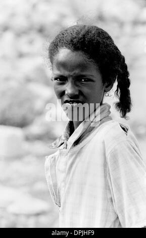 Giugno 01, 2006 - Galkayo, Somalia - Giovane ragazza somala in Galkayo circa 2006. (Credito Immagine: © Theodore Liasi/zumapress.com) Foto Stock