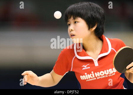 Tokyo Metropolitan Gymnasium, Tokyo, Giappone. Xiv gen, 2014. Yuka Umemura, 14 gennaio 2014 - Tennis da tavolo : tutto il Giappone Ping Pong Campionati donne single Junior presso il Tokyo Metropolitan Gymnasium, Tokyo, Giappone. Credito: AFLO SPORT/Alamy Live News Foto Stock