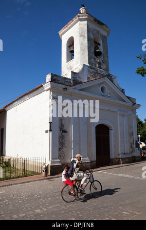 Chiesa della Santissima Trinità in Plaza Mayor in Trinidad, Cuba, un sito Patrimonio Mondiale dell'UNESCO Foto Stock