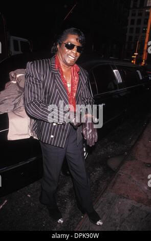 Dic. 26, 2006 - K15970AR.JAMES BROWN IN NEW YORK CITY 06-22-1999. ANDREA RENAULT- JAMESBROWNRETRO(Immagine di credito: © Globo foto/ZUMAPRESS.com) Foto Stock