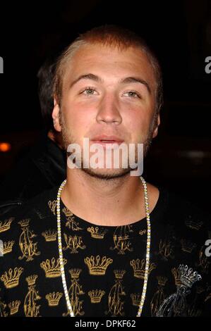 Ottobre 24, 2006 - New York new york - K50396AR.Nick Hogan fuori e circa sulla Quinta Avenue,New York City. .10-23-2006.. Andrea Renault/ 2006(Immagine di credito: © Globo foto/ZUMAPRESS.com) Foto Stock