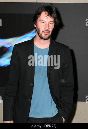 Luglio 6, 2006 - New York, NY, STATI UNITI D'AMERICA - K48532LP.Keanu Reeves arriva per la premiere del ''A Scanner Darkly" al Walter Reade Theater di New York il 07-05-2006. LYNN PATRICK- foto(Immagine di credito: © Globo foto/ZUMAPRESS.com) Foto Stock