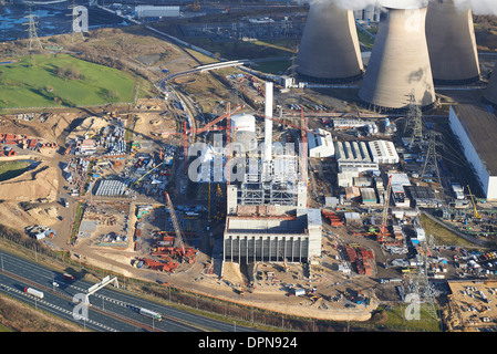 Una veduta aerea di Ferrybridge Power Station,West Yorkshire, Regno Unito, che mostra il nuovo multi alimentazione carburante impianto in costruzione Foto Stock