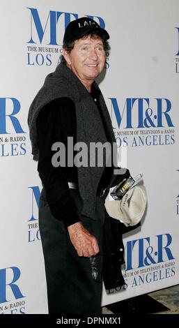 Apr. 10, 2006 - Los Angeles, California, Stati Uniti d'America - MAC DAVIS -.4TH CELEBRITY GOLF CLASSIC DETENUTE DAL MUSEO DELLA RADIO E DELLA TELEVISIONE -.RIVIERA USA CLUB, Pacific Palisades, CALIFORNIA - .04-10-2006 -. NINA PROMMER/ 2006.K47341NP.(Immagine di credito: © Globo foto/ZUMAPRESS.com) Foto Stock