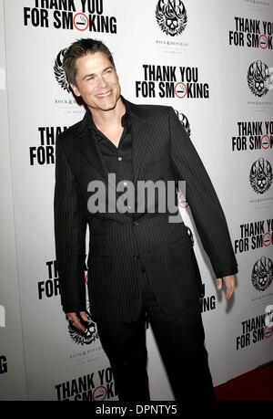 Mar 16, 2006 - West Hollywood, CALIFORNIA, STATI UNITI D'AMERICA - Rob Lowe -.GRAZIE PER FUMATORI - PREMIERE -.Directors Guild of America, West Hollywood, California - .16-03-2006 -. NINA PROMMER/ 2006.K47176NP.(Immagine di credito: © Globo foto/ZUMAPRESS.com) Foto Stock