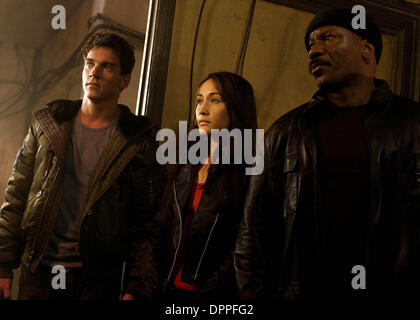 Apr. 11, 2006 - .K47720ES.Mission: Impossible 3.TV-FILM STILL. Alimentato da un nuovo team FMI Ã Declan (Jonathan Rhys Meyers, sinistra), Zhen (Maggie Q, centro) e Luther (Ving Rhames, destra) Ã in Ã'Missione: Impossibile III.(Immagine di credito: © Globo foto/ZUMAPRESS.com) Foto Stock