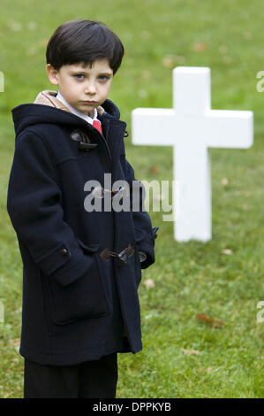 25 maggio 2006 - O-3.Seamus Davey-Fitzpatrick rende la sua immagine in movimento il debutto nel presagio, raffigurante Damien Thorn. .K48087ES.TV-film STILL. Alimentato dal presagio(Immagine di credito: © Globo foto/ZUMAPRESS.com) Foto Stock