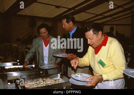 Mar 28, 2006 - 5061902.K1992.1995.Caspar Weinberger e Ballons de Balleroy. YANNIS VLAMOS-IMAPRESS-(Immagine di credito: © Globo foto/ZUMAPRESS.com) Foto Stock