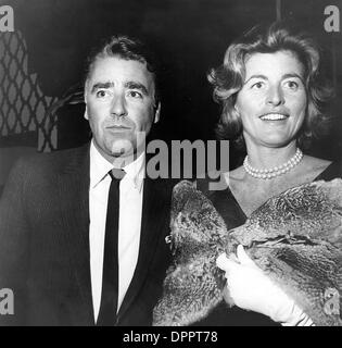 Sett. 18, 2006 - PATRICIA KENNEDY LAWFORD CON PETER LAWFORD IN HOLLYWOOD 1960S.FORNITO DA PATKENNEDYLAWFORDRETRO(Immagine di credito: © Globo foto/ZUMAPRESS.com) Foto Stock