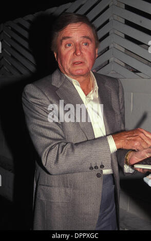 Agosto 11, 2006 - Mike Douglas 03-1991. MICHELSON-(Immagine di credito: © Globo foto/ZUMAPRESS.com) Foto Stock
