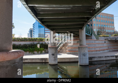 The Woodlands Waterway at the Woodlands Mall in the Woodlands Town Center, The Woodlands, Texas. Foto Stock