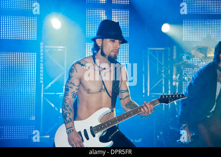 Mar 20, 2009 - Austin, Texas - il chitarrista Dave Navarro di "Jane' effettuando al partito di Playboy durante SXSW 2009 - Giorno 3. (Credito Immagine: © Aviv piccole/ZUMA Press) Foto Stock