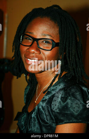 Mar 20, 2009 - Austin, Texas, Stati Uniti d'America - Singer-Songwriter nigeriana ASA (anche pronunciato come ASHA) è fotografato alla Driskill Hotel durante SxSW (South by Southwest) 2009. (Credito Immagine: © Aviv piccole/ZUMA Press) Foto Stock